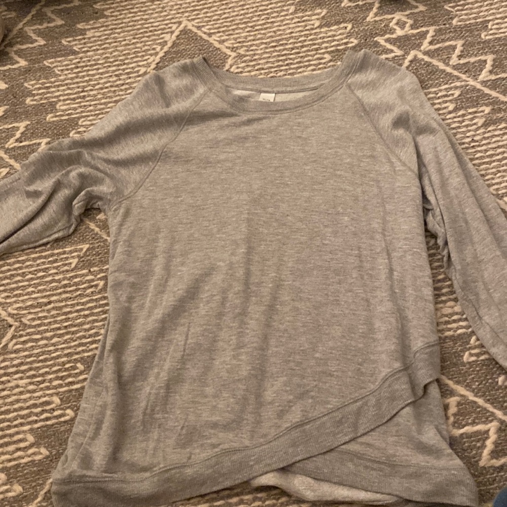 Athleta girl soft crew neck